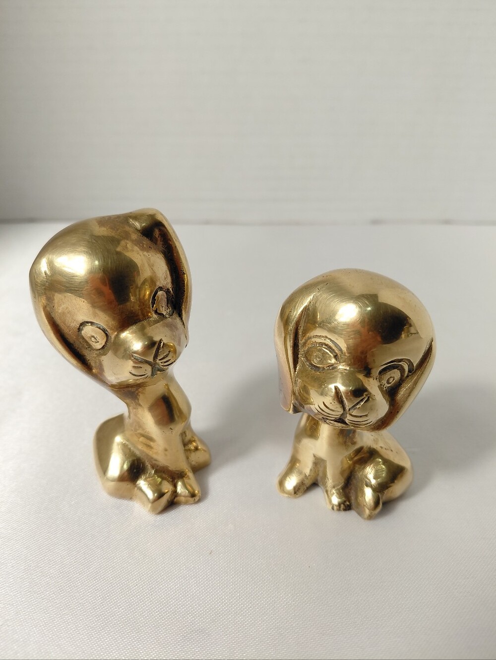 2 Brass Dog Figurine Pair - Gold Tone